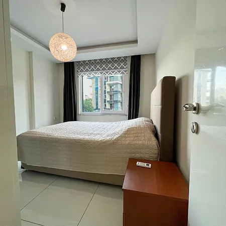 Peaceful Riverside Retreat 10-min Walk To Beach, Steps From National Park In * Αλάνια